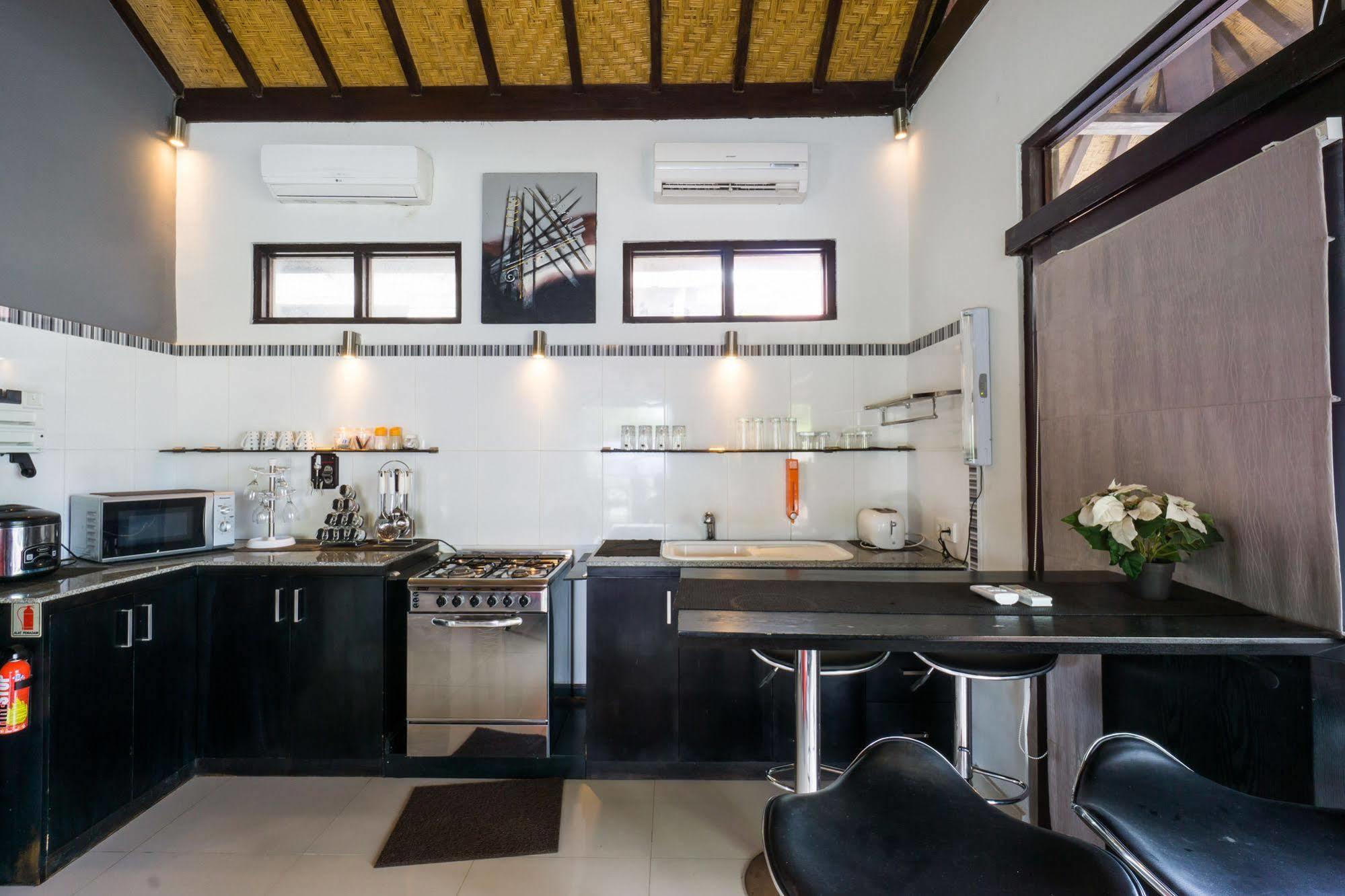 Hotel Tropica Gili Total Body Fit Gili Trawangan Exterior foto